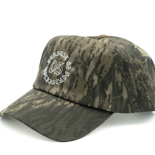 Blackletter Crest Hat: Camo