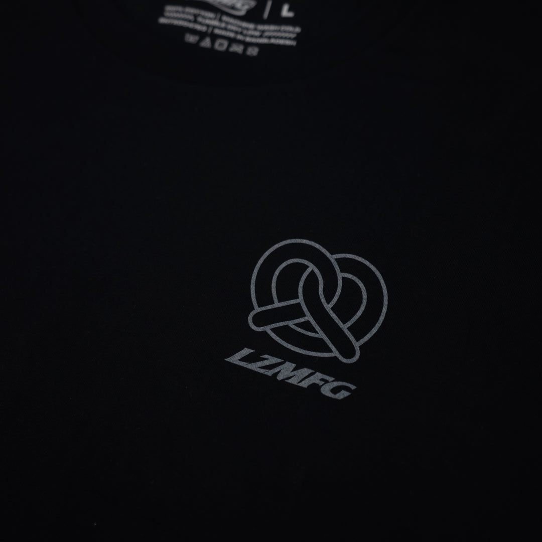 Pretzel Tee